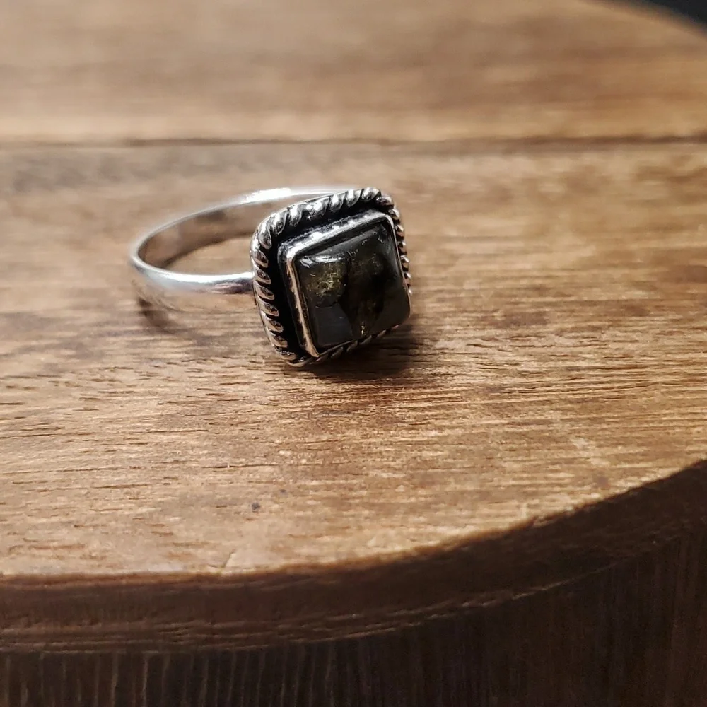 Size 10.5 R220 labradorite sterling 925 ring silver
